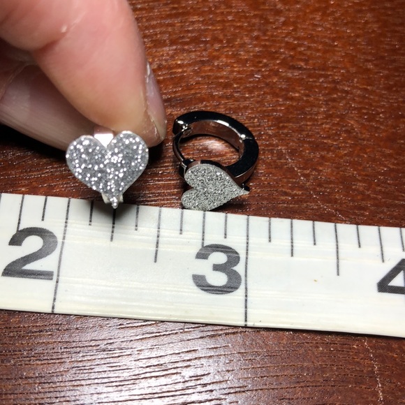 3/$25 NWT Sparkly Heart Hoop Earrings - Picture 3 of 5